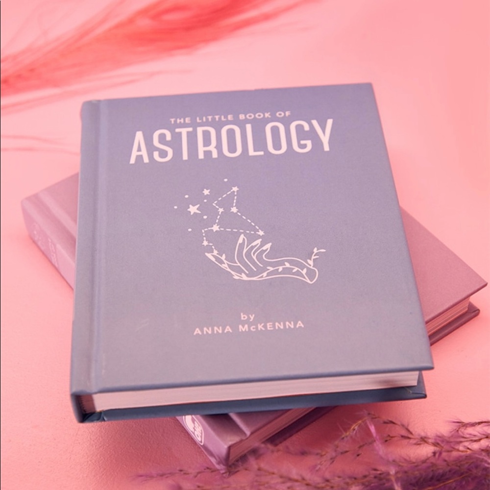 Little book of Astrology - Perfect Coffee Table Book